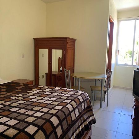 Hotel Renacimiento Комитан-де-Домингес Экстерьер фото
